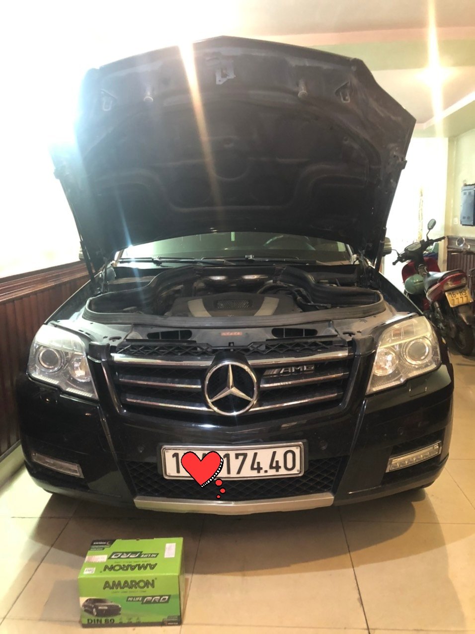 Minh Anh - Thay ắc quy tại Thái Bình cho xe Mercedes Benz