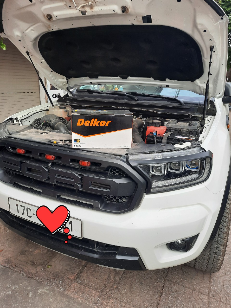 Ắc quy Delkor Din 80 (12V - 80Ah) thay thế cho xe Ford Ranger