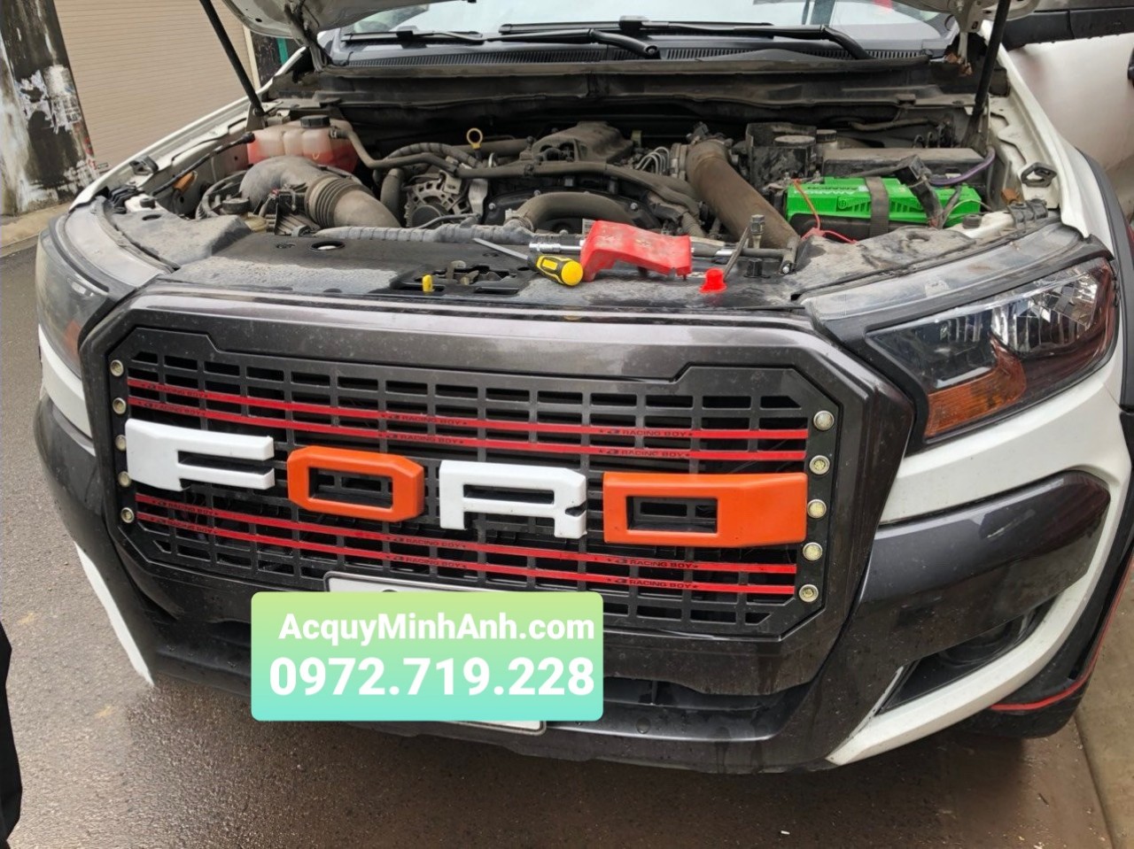 Thay ắc quy Amaron Din 65 cho Ford Ranger