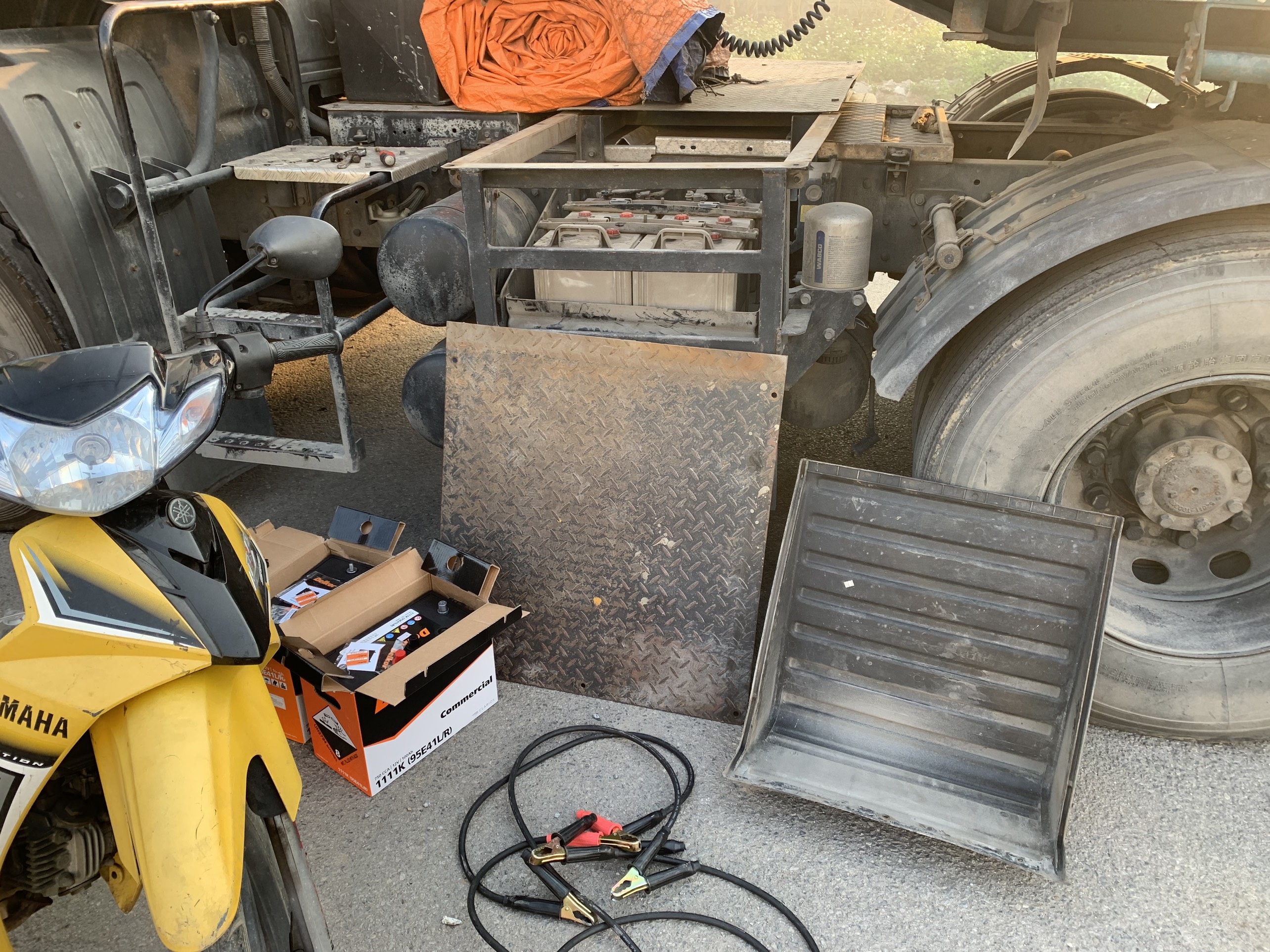 Minh Anh - Câu bình ắc quy tận nơi tại Phường Đề Thám