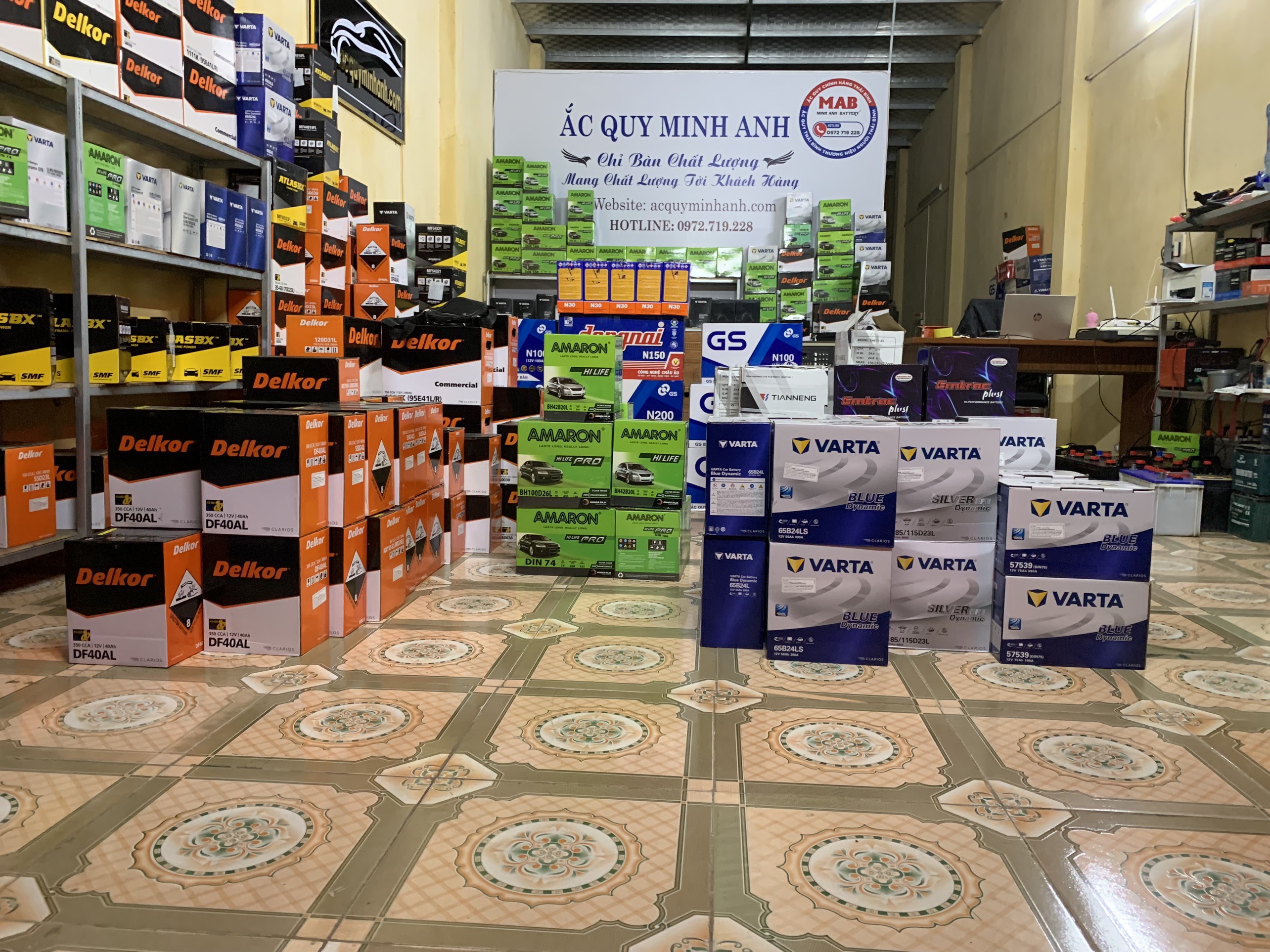 Minh Anh - Đại lý ắc quy chính hãng giá tốt nhất Quỳnh Phụ thay lắp 24/7