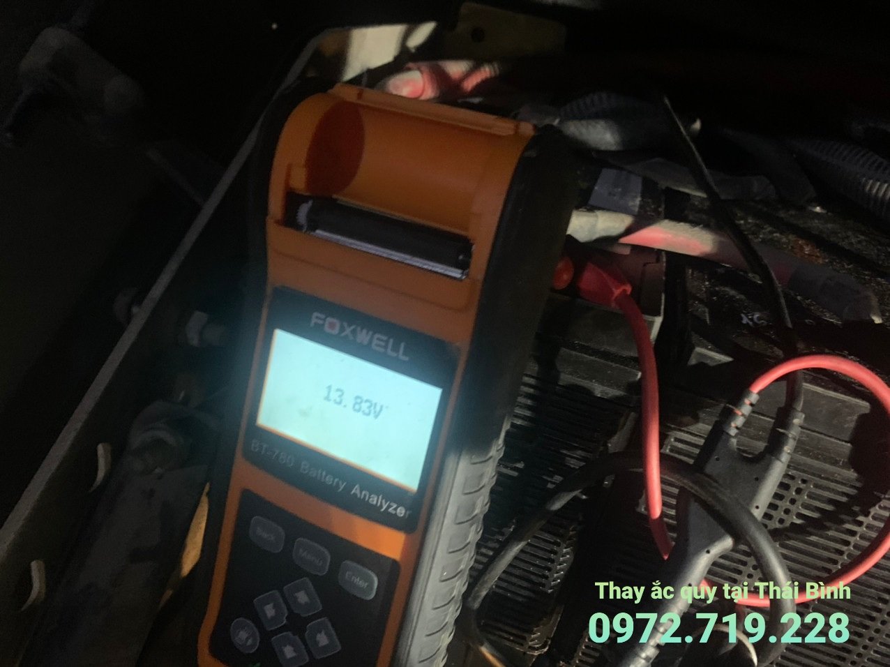 Minh Anh - thay ắc quy xe Kia Sorento tận nơi 24/7 tại Thái Bình Minh Anh - thay ắc quy xe Kia Sorento tận nơi 24/7 tại Thái Bình