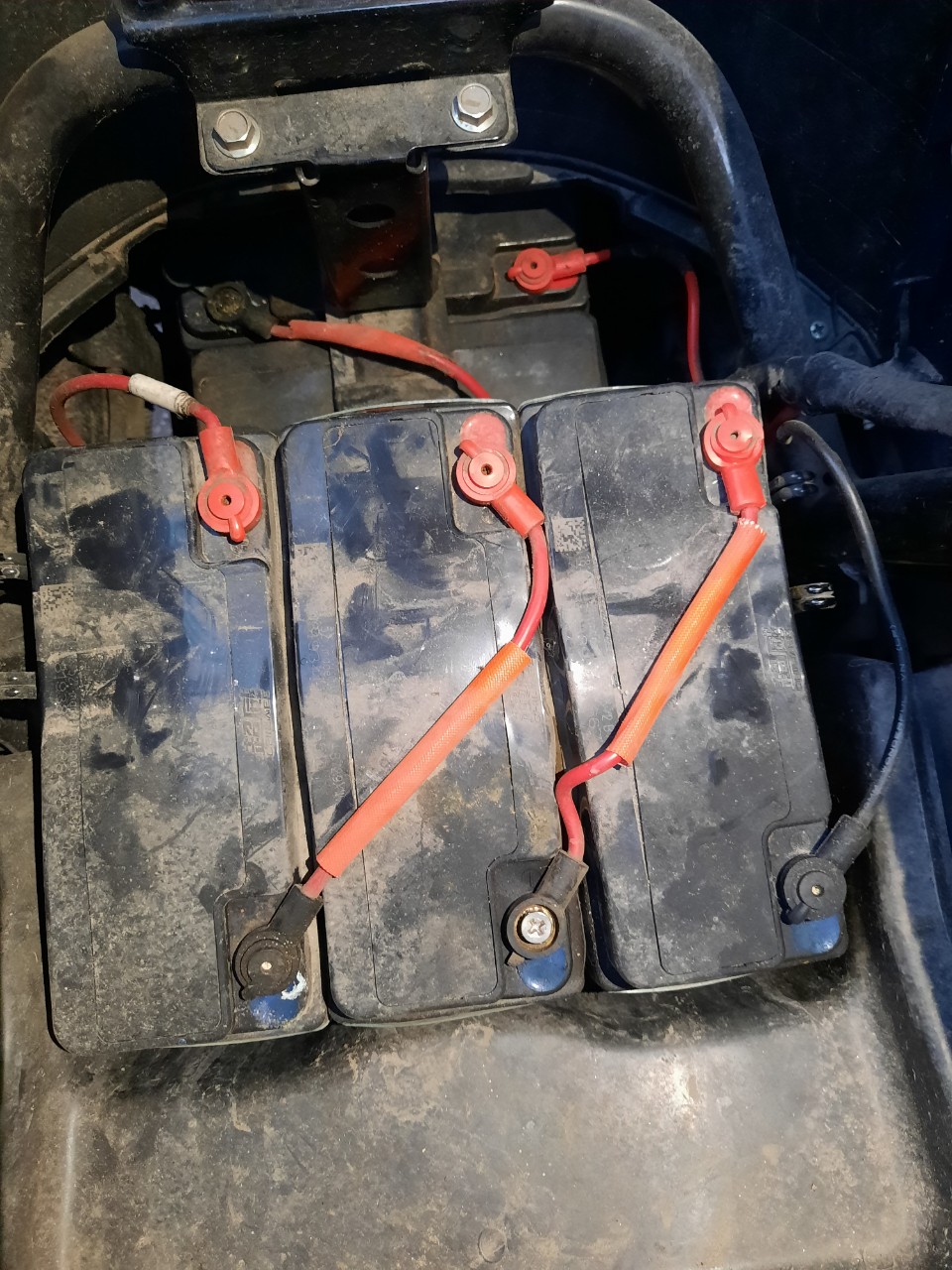 Minh Anh - thay ắc quy tại Tiền Hải cho xe điện Minh Anh - thay ắc quy tại Tiền Hải cho xe điện