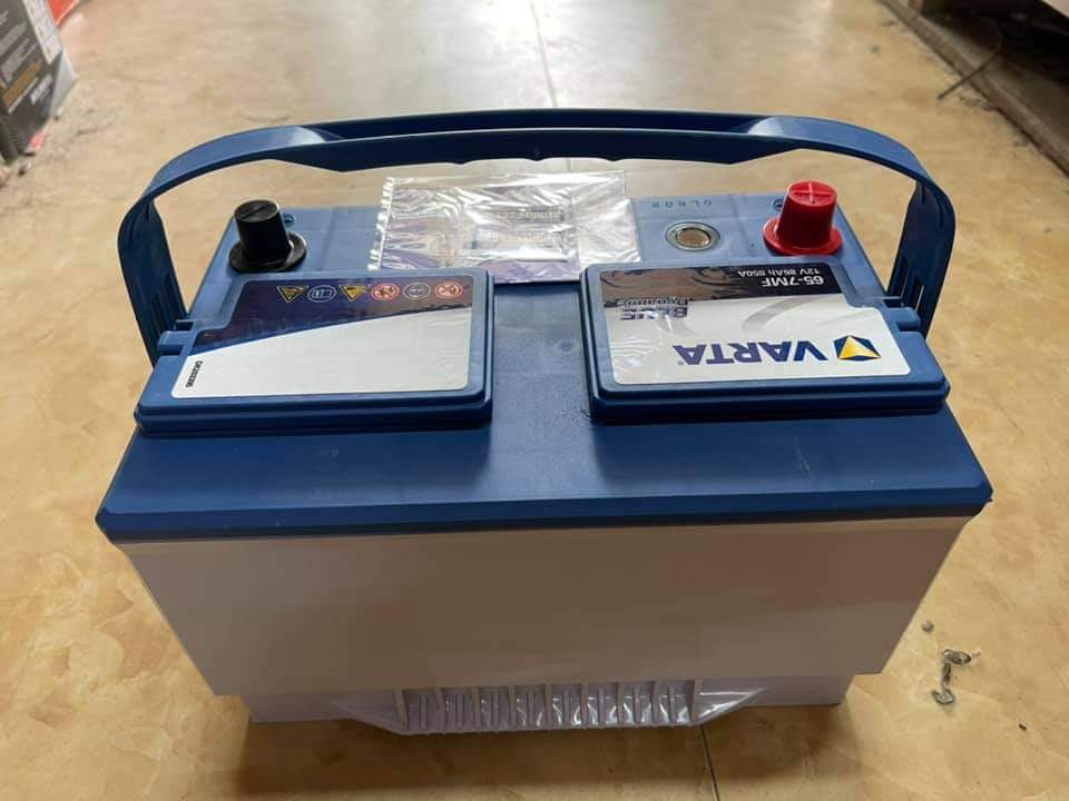 Ắc quy Varta 65-7MF chuyên dùng riêng cho xe Ford Explorer Ắc quy Varta 65-7MF chuyên dùng riêng cho xe Ford Explorer