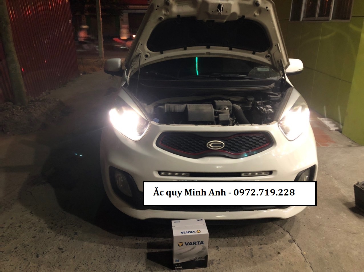 Bình ắc quy Varta DF40AL 12v-40 Ah lắp phù hợp cho xe Kia Morning Bình ắc quy Varta DF40AL 12v-40 Ah lắp phù hợp cho xe Kia Morning